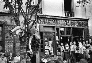 Stilt dancers. Shakespeare & Co. Paris.